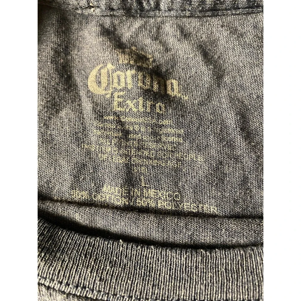 Corona Protect The Crown Tshirt Size Large Graphics Breweriana‎ College Surfer